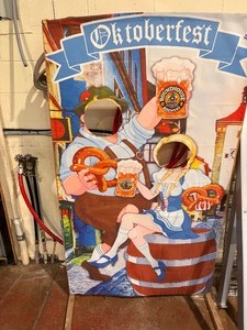 Octoberfest face pic display