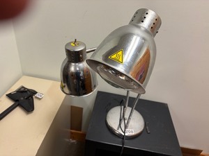 Heat lamp