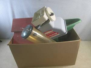 (G-1) 2 Hand Seed Spreaders, Mason ...