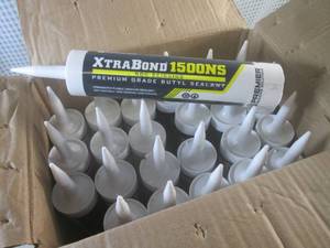 (A-1) Case of 24 Tubes Premier Xtra...
