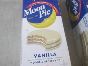 (C-3) 2 Boxes of Double Decker Vani...