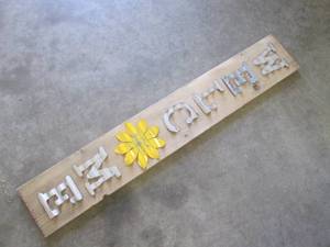 (FS) Welcome Sign - Wood with Metal...