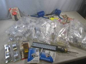 (A-3) Large Assortment of Window Ha...