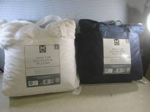 (EW4) 2 - 2-Packs of Faux Fur Decor...