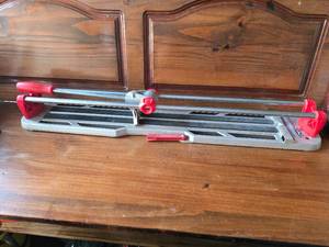 Rubi star tile cutter