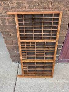 ANTIQUE WOODEN PRINTERS DRAWER