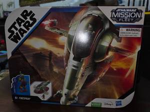 STAR WARS ACTION FIGURE