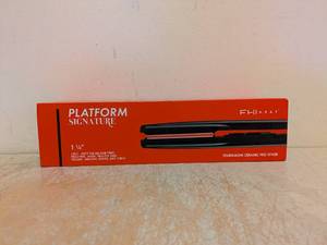 NEW FHI HEAT PLATFORM SIGNATURE 1 14 TOURMALINE CERAMIC PRO STYLER