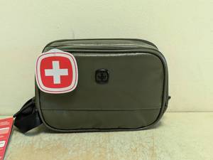 NEW SWISS GEAR DOPP KIT ACCESSORIESTOILETRIES BAG GREEN