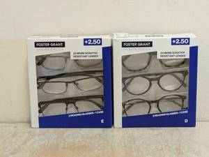(2) NEW FOSTER GRANT 2.50 READING GLASSES 3PK