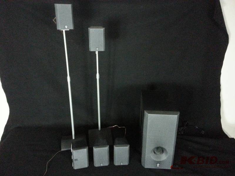 Yamaha (6) Piece Sound System