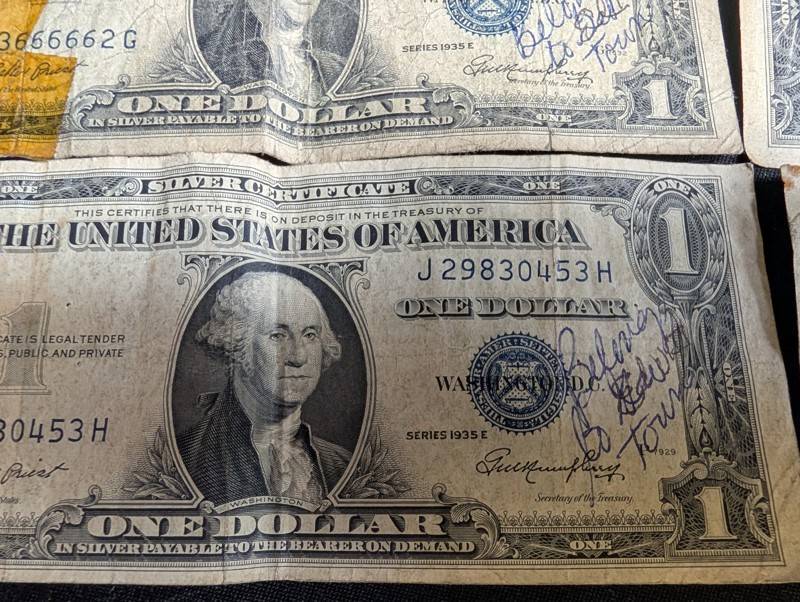 UKM様確認用 Vintage U.S. Silver Certificates (Lot of 6) for Sale in Ham Lake