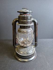 Vintage Diamond No. 260 Lantern
