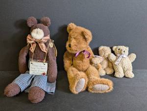 Plush Teddy Bear Group (Lot of 4)