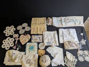 Vintage Lace Doily & Handkerchief Mixed Lot