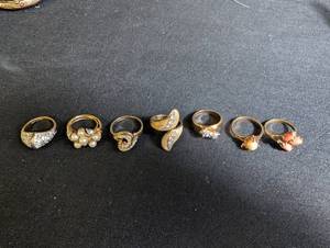 Gold Filled & Gold Plated Ring Assortment (Lot of 7)