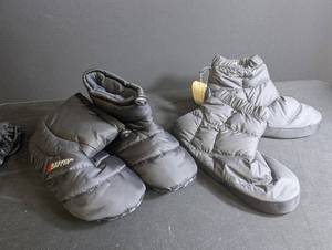 Baffin Insulated Booties Mixed Lot (Lot of 2 Pairs)