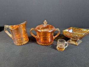 Amber Iridescent Glass Table Set (4 Pieces)