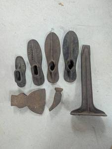 Antique Cast Iron Cobblers Set