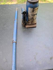 Hydraulic Bottle Jack With Handle