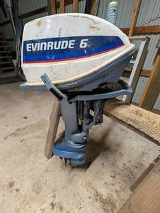 Evinrude 6 HP Outboard Motor