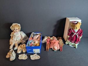 Avon Fine Collectibles Teddy Bear, Dolls & Accessories Mixed Lot