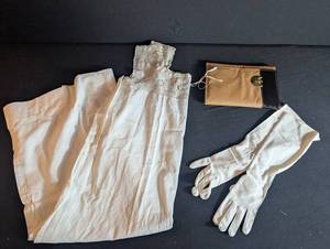 Vintage Lace Lingerie & Accessory Mixed Lot