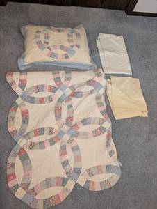 Twin Quilt & 5 Sheets Pastel Patchwork Bedding Set