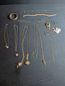 Vintage Estate Costume Jewelry Mixed Lot