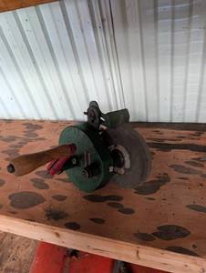 Vintage Wards Lakeside Quality Hand-Crank Grinder