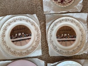 Vintage Souvenir & Collectible Plate Lot - North Dakota, Montana, Last Supper