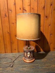 Vintage Mid-Century Revolutionary War Drum Table Lamp with Shade
