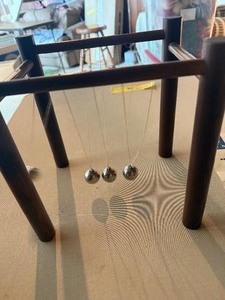 Vintage Retro Novelty Lot Swinging Wonder Newtons Cradle & Stereopillow Speaker Pillow