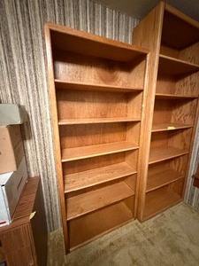 Vintage Short Solid Oak Wooden Bookcase - Adjustable Shelves