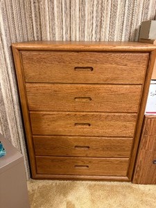 Vintage Dixie Furniture 5-Drawer Oak Chest of Drawers  Tallboy Dresser