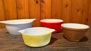 MEGA LOT  Pyrex, Corning Ware, Vintage Kitchenware, Games, Collectibles & Household Treasures