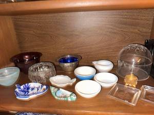 Lot of Assorted Vintage Glass & Porcelain Bowls Dishes Decor