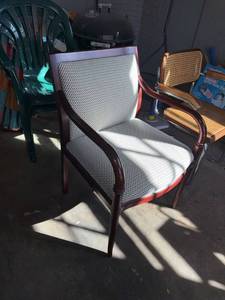 Mahogany Finish Upholstered Accent Arm Chair Geometric Fabric