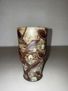 Unmarked Studio Art Pottery Leaf Decor Vase Brown Cream 6.5in