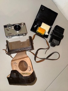 Vintage Argus Camera & Vivitar 283 Flash Mixed Lot