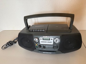 Sony CFD-V17 CD Radio Cassette-Corder