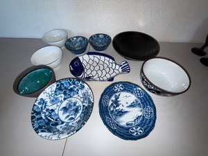 Blue & White Ceramic Tableware Mixed Lot - 10 Pieces