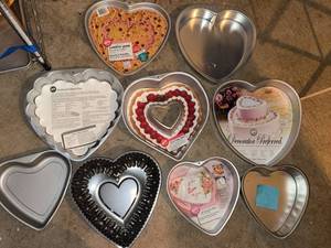 Wilton Heart-Shaped Cake Pans & Cookie Pan Bakeware Lot