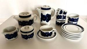 Arabia Finland Anemone Cobalt Blue and White Tea Coffee Set Cups Saucers Pottery