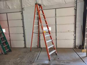 Keller 10 Fiberglass Step Ladder...