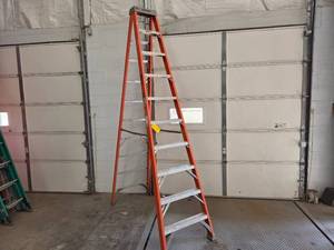 Keller 10 Fiberglass Step Ladder...