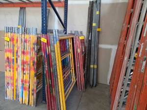 Scaffolding Frames and Poles Mixed Lot