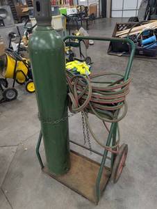 Oxy-Acetylene Torch Cart With Hoses, Torch, 1 Tank, and Regulators