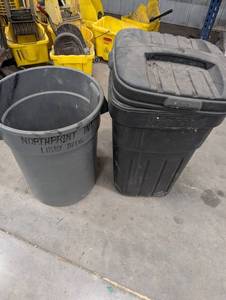 Northprint Libby Bldg. & Hefty Trash Cans (Lot of 2)