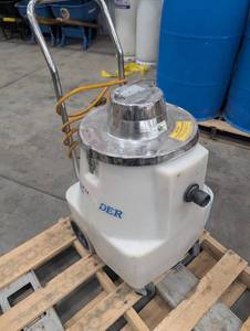 Crusader Dry Only HEPA Filter Vacuum